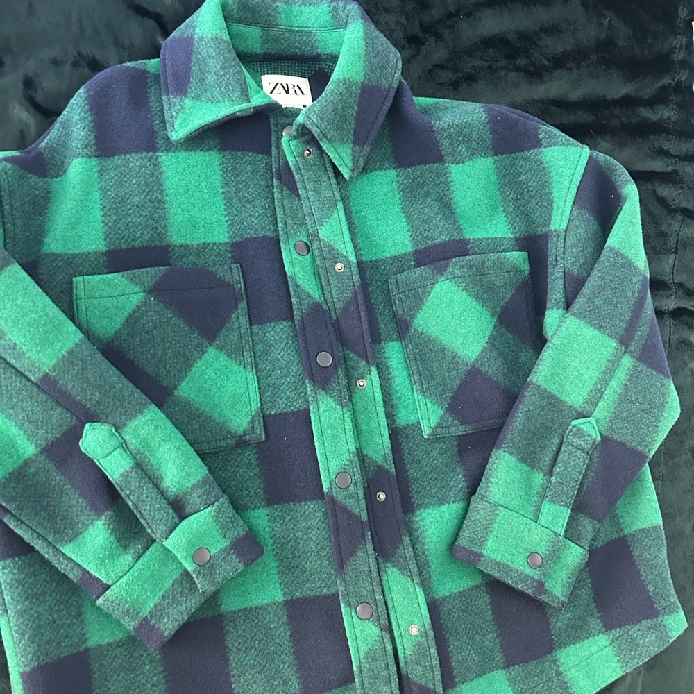 ZARA SHACKET